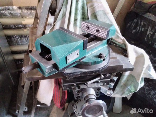 Тиски станочные фрезерные 125мм для нгф из СССР