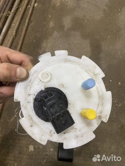 Бензонасос