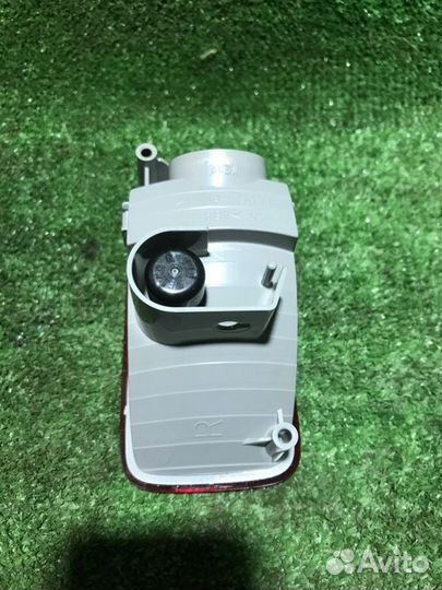 Фонарь в задний бампер правый Mitsubishi Galant 9