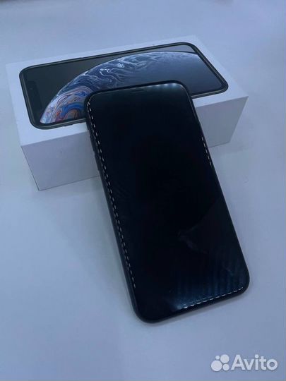 iPhone Xr, 64 ГБ