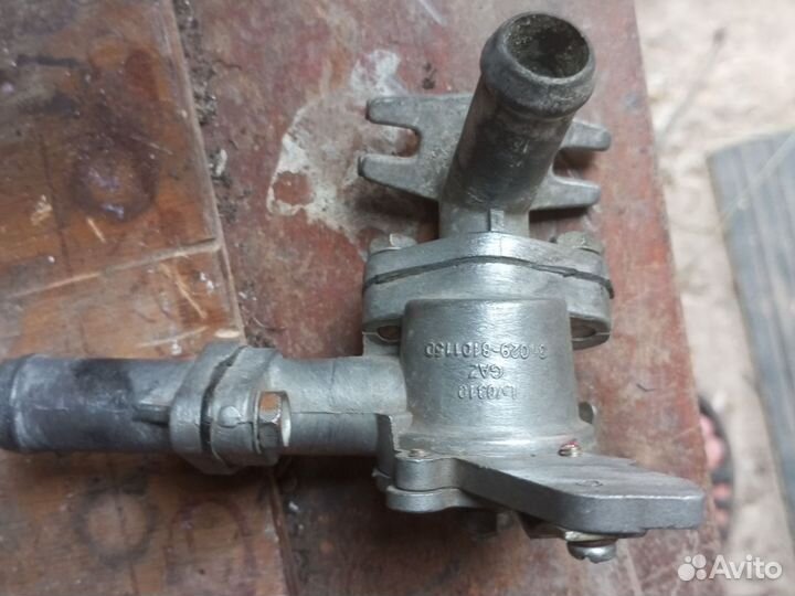 Кран печки состояние отличное.Работал мало