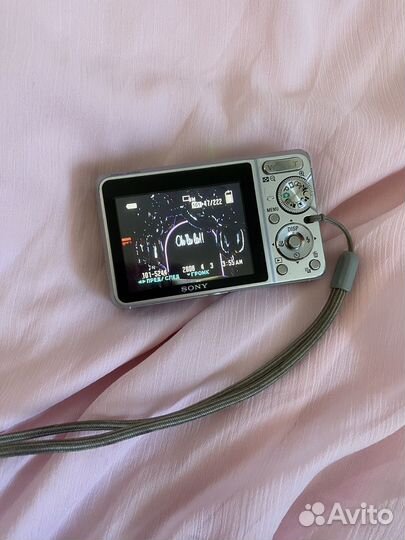 Компактный цифровой фотоаппарат мыльница