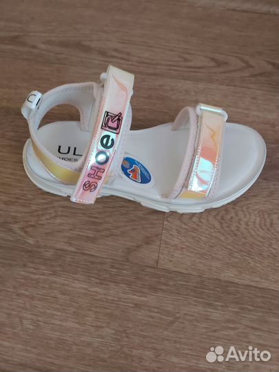 Босоножки для девочки