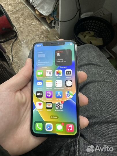 iPhone X, 64 ГБ