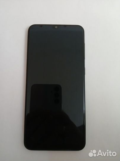 Samsung Galaxy A20, 3/32 ГБ
