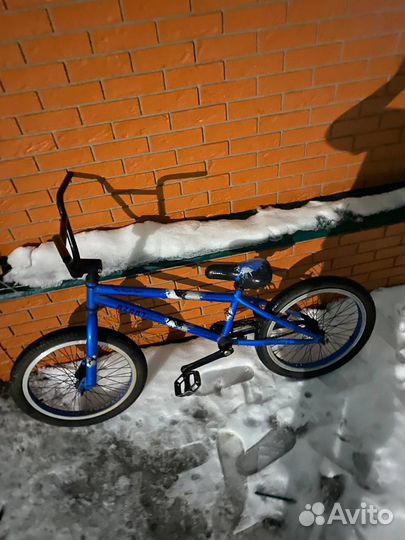 Трюковой велосипед bmx