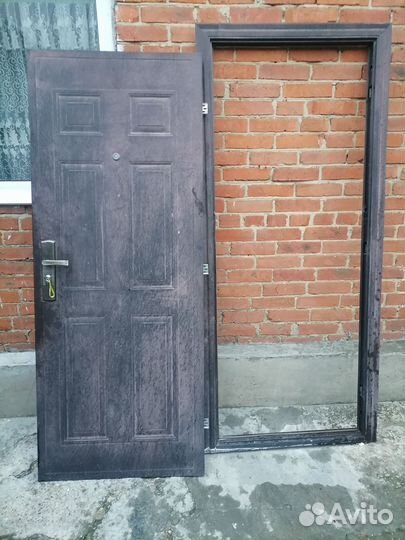 Дверь пластиковая пвх входная бу