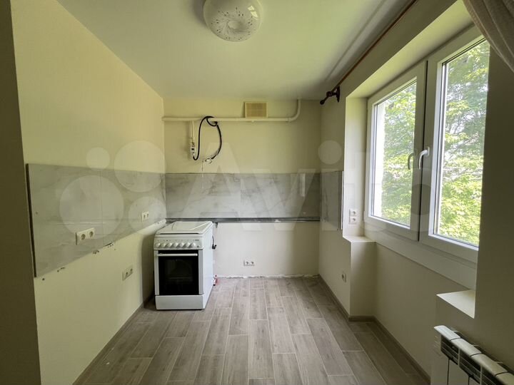 2-к. квартира, 40 м², 1/5 эт.