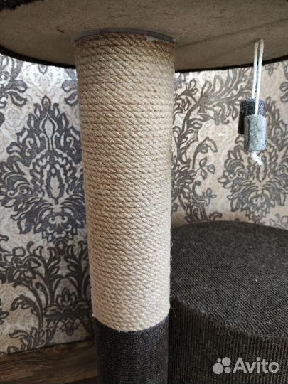 Домик для кошки с когтеточкой