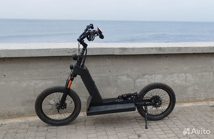 Внедорожный электро самокат