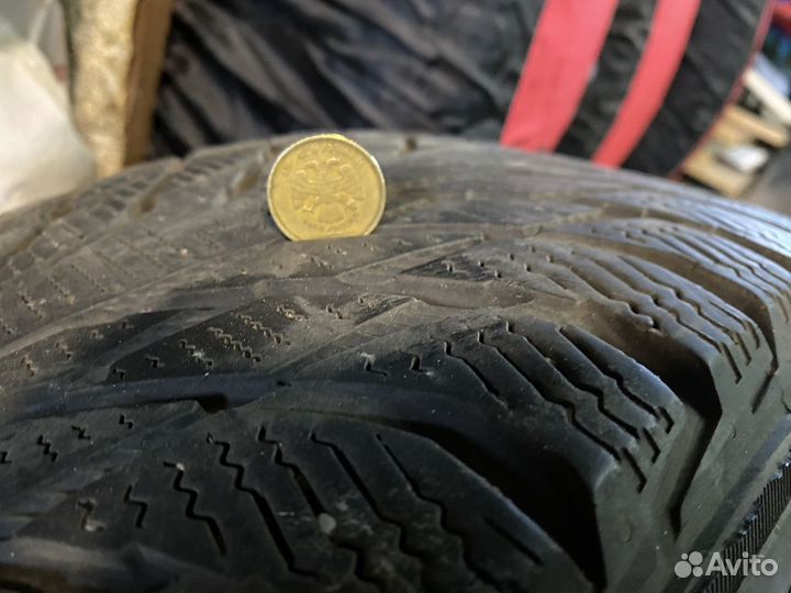 Nokian Tyres Hakkapeliitta R2 205/60 R16 96R