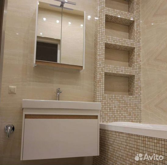 Ремонт ванной под ключ. Плиточник