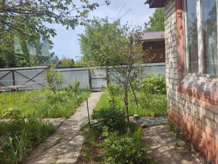 Дача 96 м² на участке 6 сот.