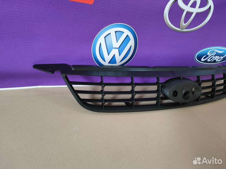 Решётка радиатор Ford focus 2