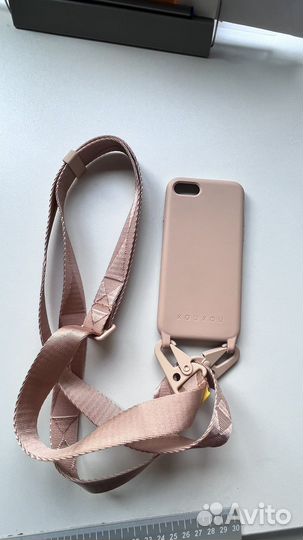 Чехол на iPhone 8 с веревочками