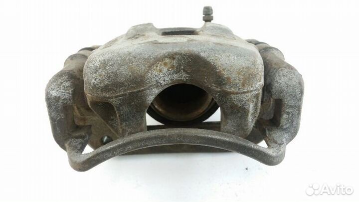 Суппорт передний правый Toyota Mark Ii GX90 1GFE