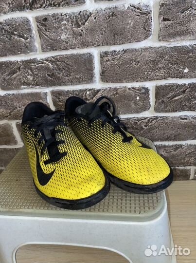 Футзалки nike