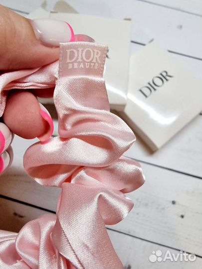 Резинки для волос Dior