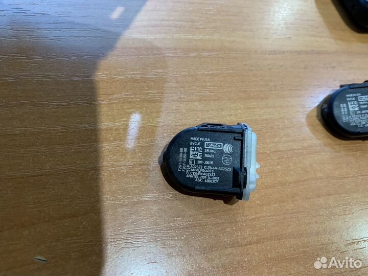 Датчик давления шин Ford Explorer 2016