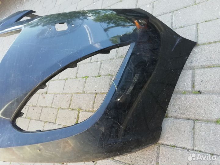 Mazda 2 бампер передний