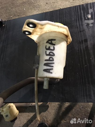 Fiat albea Бачок гура