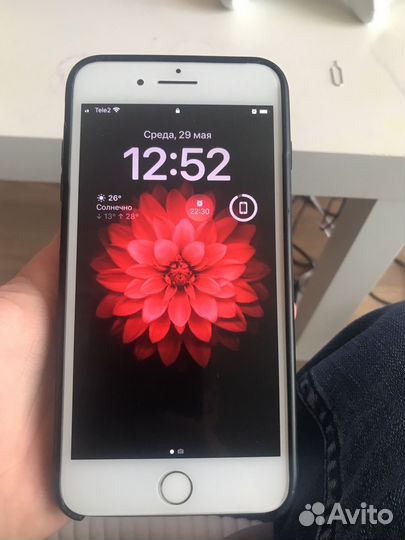 iPhone 8 Plus, 64 ГБ