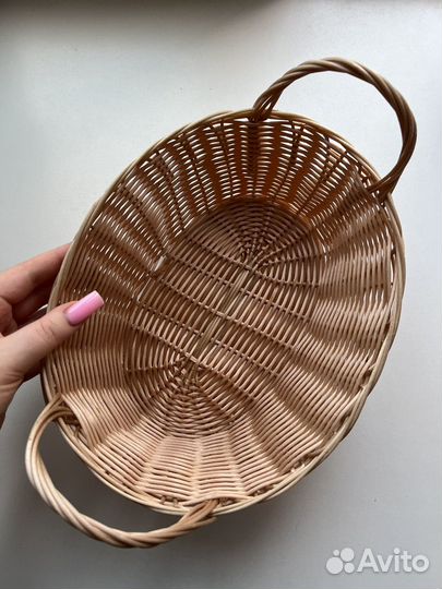 Корзина плетеная