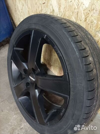 Диски момо с резиной