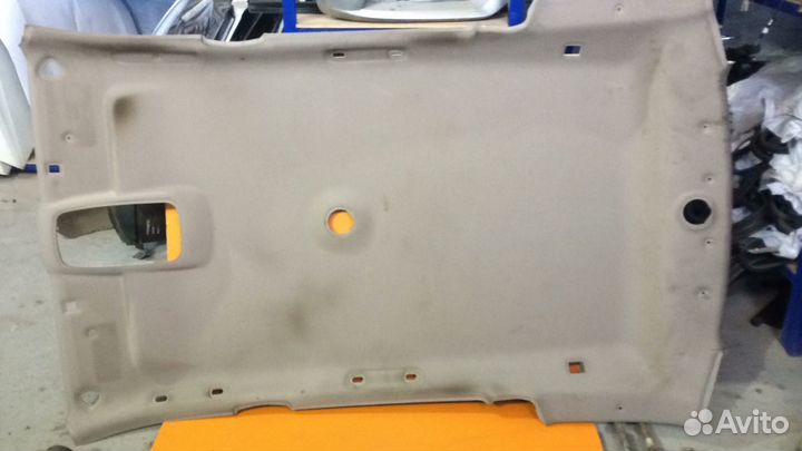 Обшивка потолка на Ssang Yong Kyron