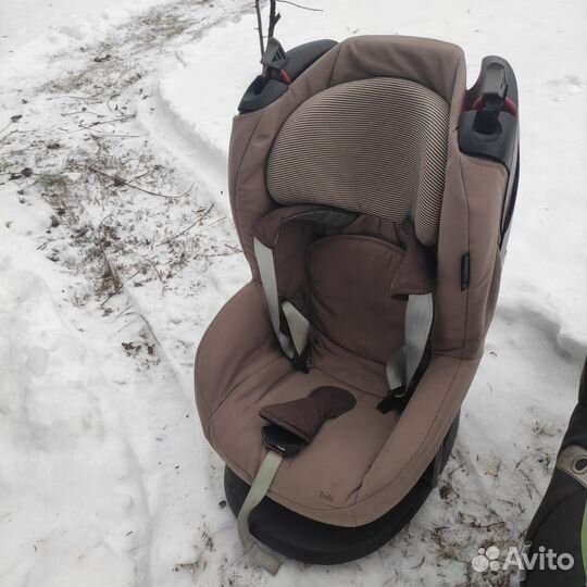 Автокресло Maxi cosi tobi и Britax