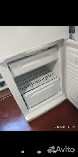 Холодильник Стинол