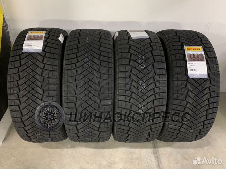 Pirelli Ice Zero FR 235/45 R18 98H