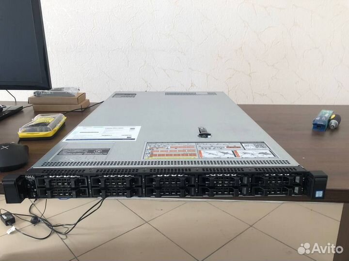 Сервер Dell R730 8SFF