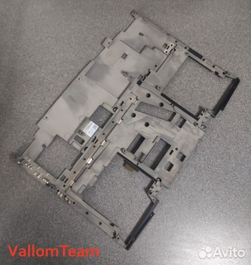 Лот M4030-2 Корпус с экраном от ноутбука dell