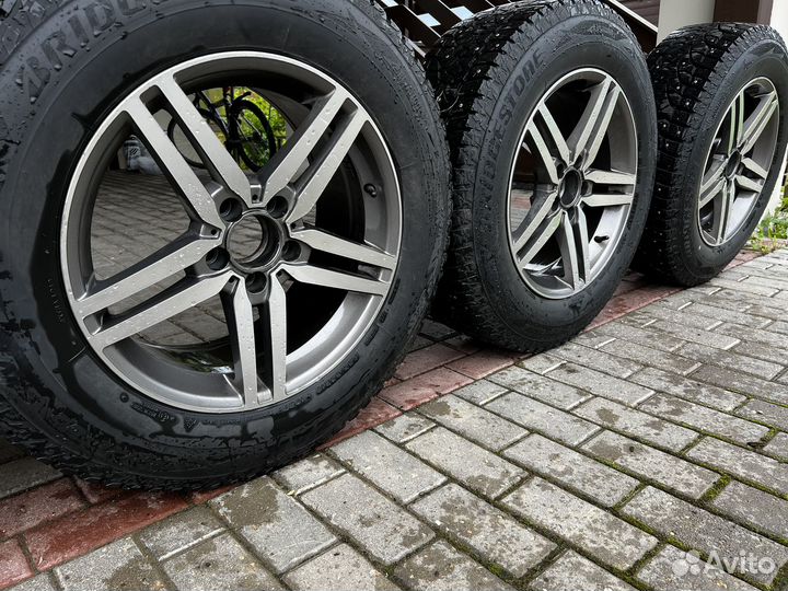 Зимние колеса Bridgestone Blizak 235/65 R17 MB GLC