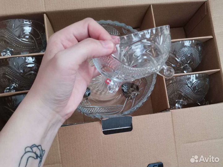 Набор салатников новый Green Apple