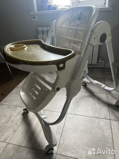 Детский стульчик для кормления