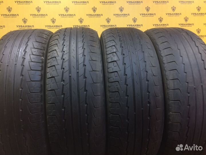 Kumho Road Venture ST KL11 235/70 R16 104T
