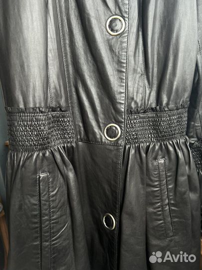 Кожаный плащ s-m