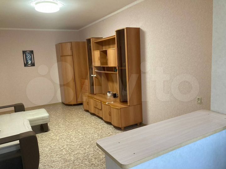 2-к. квартира, 46 м², 1/6 эт.