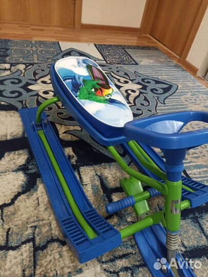 Детский снегокат