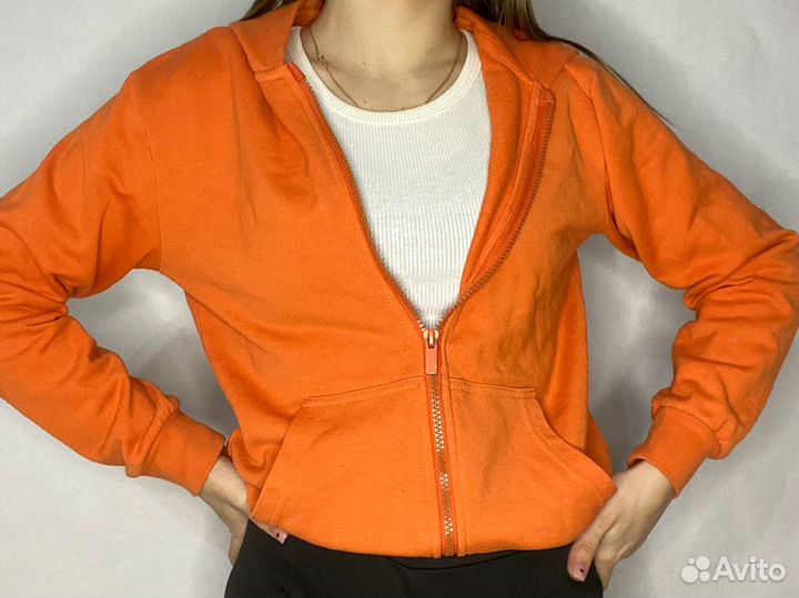 Кофта на молнии