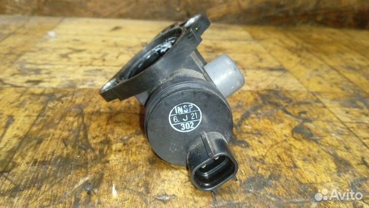 Механизм изменения длины впускного коллектора