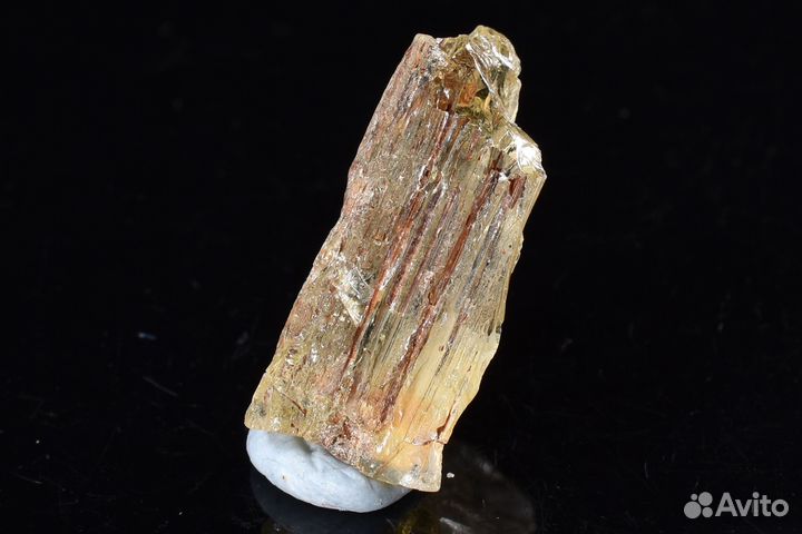 Прозрачный скаполит. Лот №814