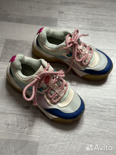 Кроссовки Zara 32