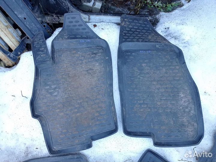 Коврики Комплект салона багажника Fiat Linea