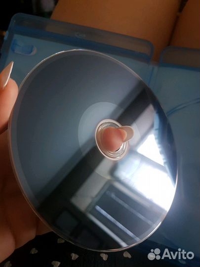 Blu-ray disc 
