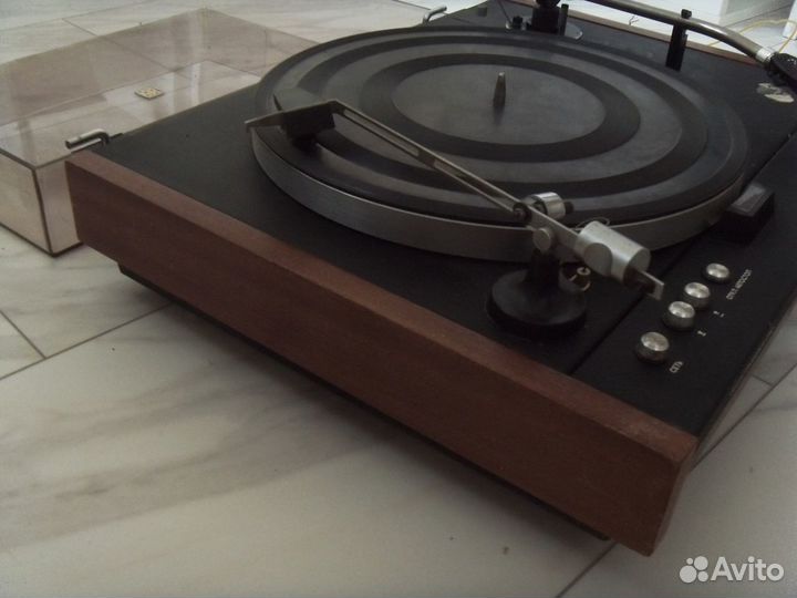 Проигрыватель виниловых пластинок Электроника 012