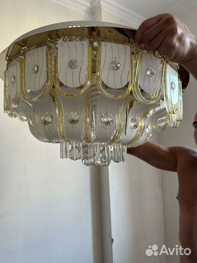 Люстра потолочная