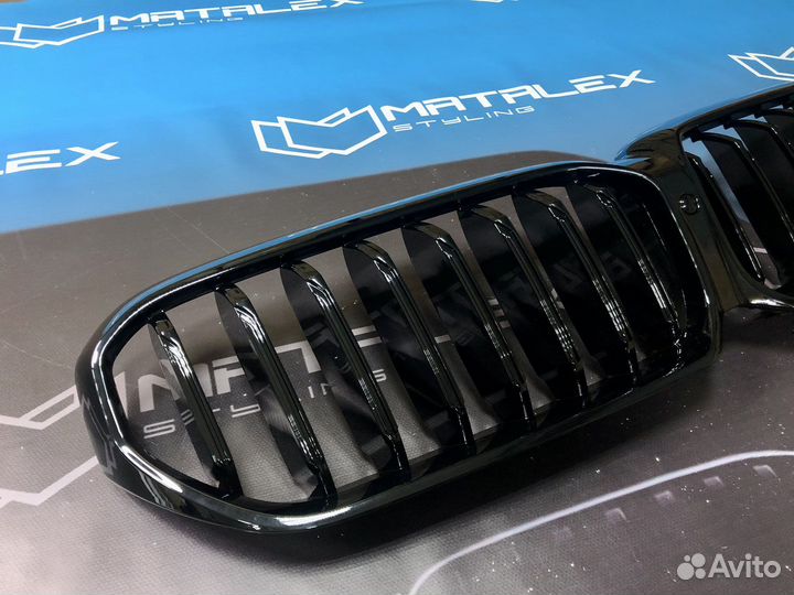 Решетка радиатора BMW 5 G30/G38 Sport глянец
